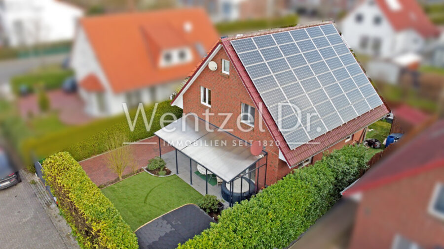 PROVISIONSFREI für Käufer – Attraktives EFH mit Photovoltaikanlage in familiärer Wohnlage von Boberg - Außenansicht
