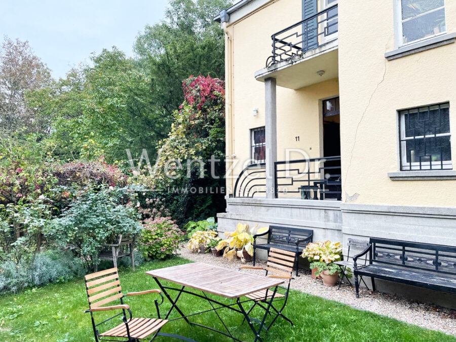 Wundervolles Herrenhaus aus den 30er Jahren im schönen Rheingau sucht neuen Eigentümer - Garten
