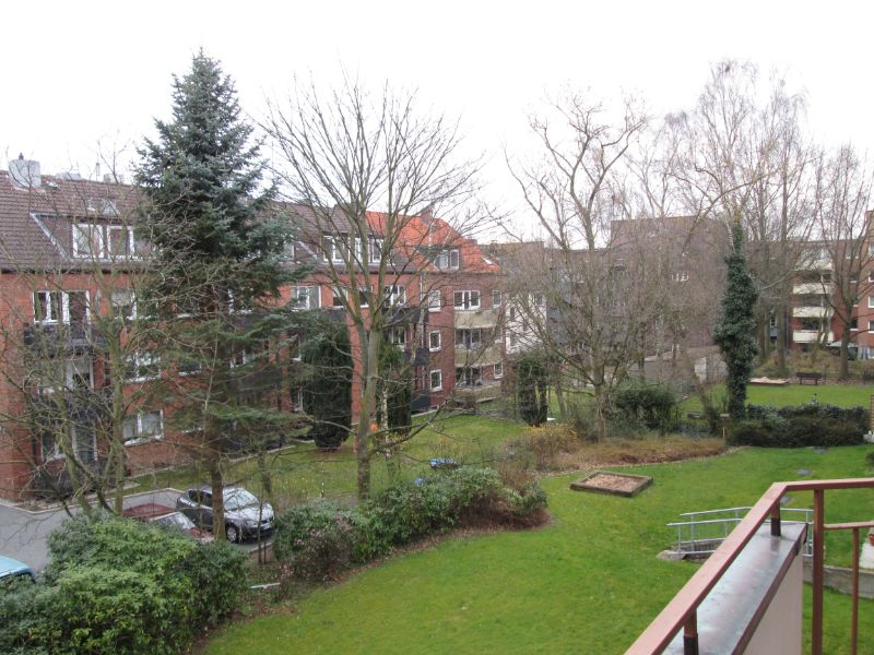 Helle 2,5-Zimmerwohnung mit Balkon in der Nähe des Eichtalparks - Ausblick