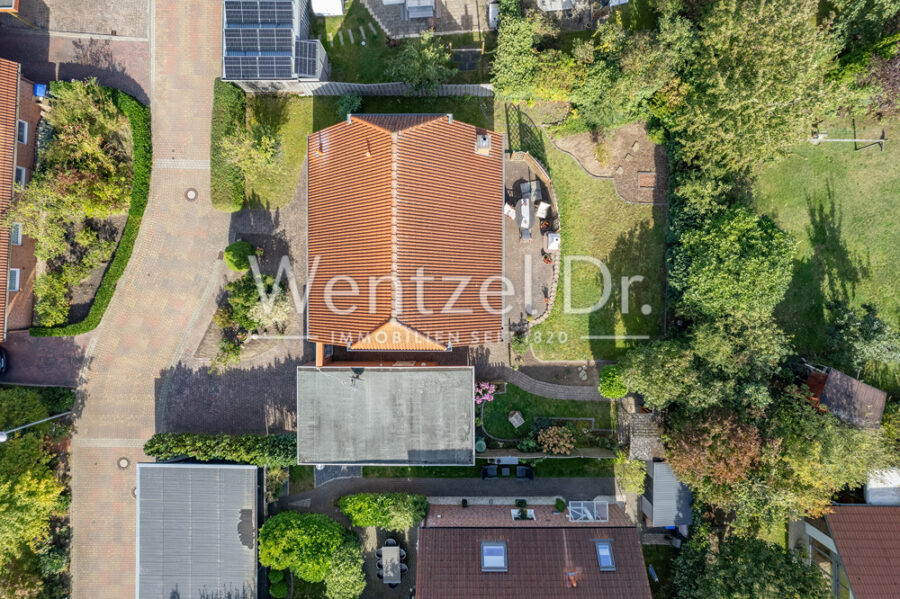 Einfamilienhaus in ruhiger Lage von Lüneburg Rettmer - Luftbild