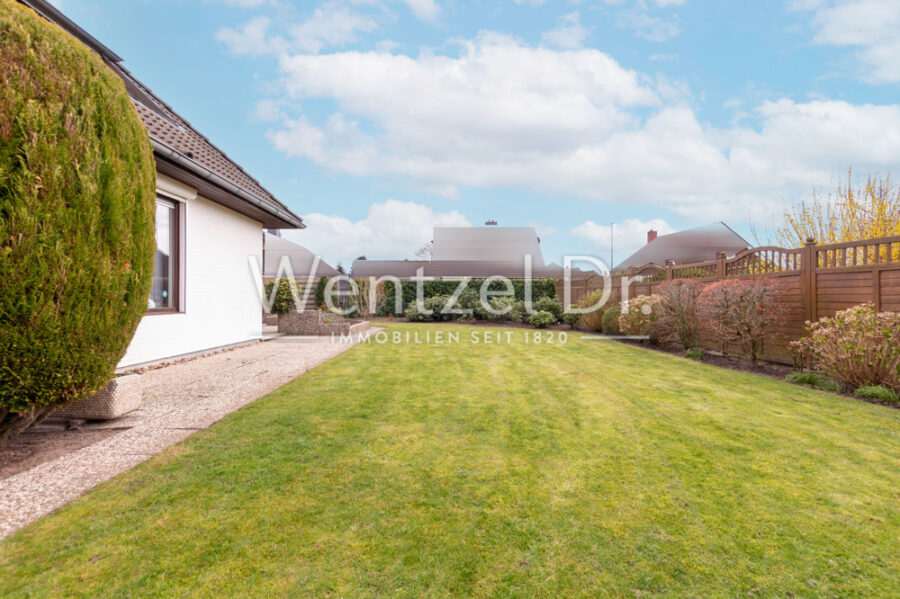 Provisionsfrei für Käufer - Der Elbstrand zum Greifen nah! - Gartenansicht