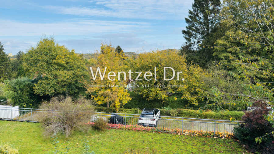 Helle und gepflegte 2-Zimmer Wohnung am Tröndelsee mit Balkon und Garage – sofort bezugsfertig - Ausblick Balkon.