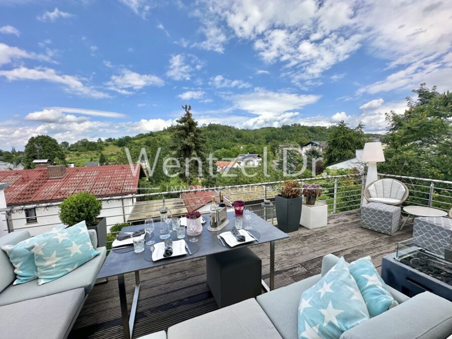 Exklusive DHH auf dem Leimenberg mit atemberaubenden Blick über Bensheim - Terrasse
