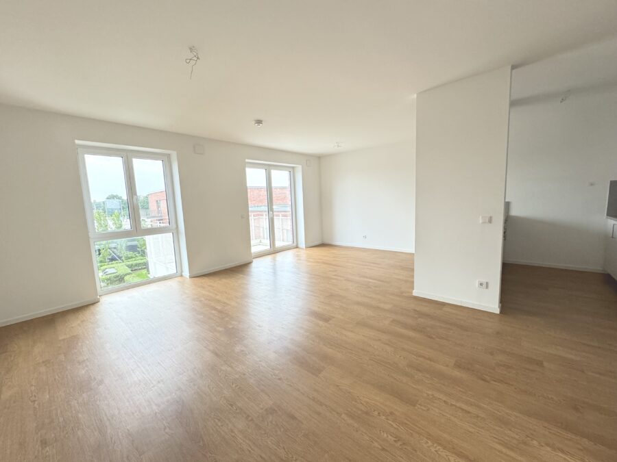 Großzügige 3 Zimmer Wohnung mit top Anbindung! - Wohn- /Essbereich mit offener Küche