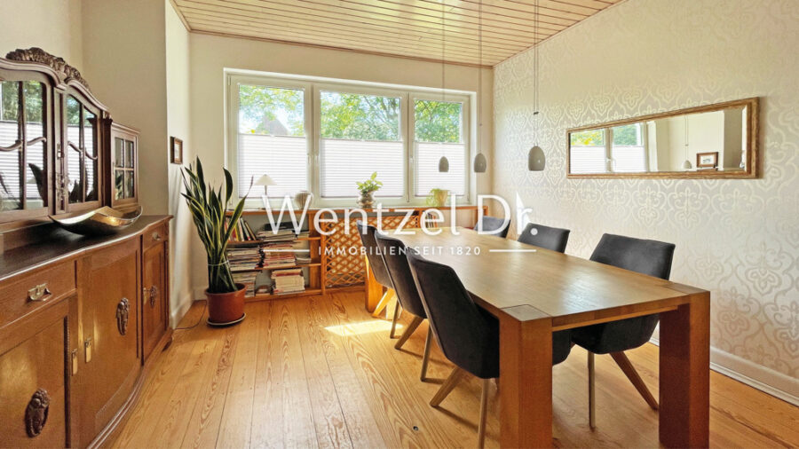 PROVISIONSFREI für Käufer –Doppelhaushälfte auf 575 m² Grundstück! - Wohn-/Essbereich