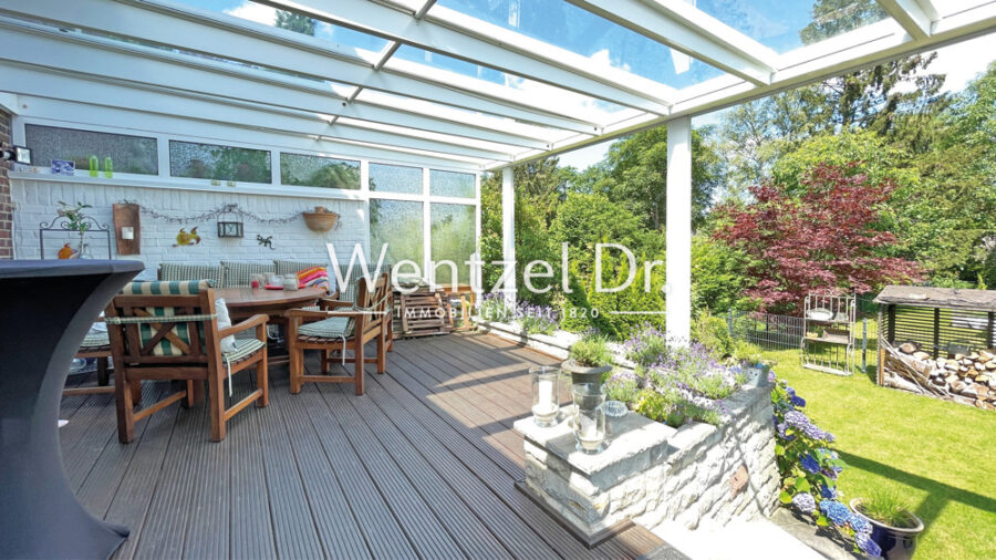PROVISIONSFREI für Käufer –Doppelhaushälfte auf 575 m² Grundstück! - Terrasse