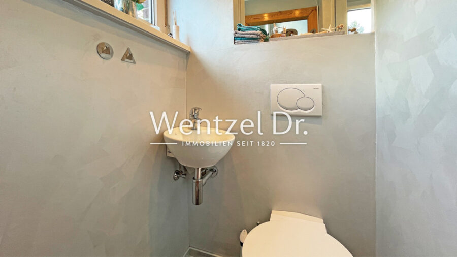 PROVISIONSFREI für Käufer –Doppelhaushälfte auf 575 m² Grundstück! - Gäste-WC