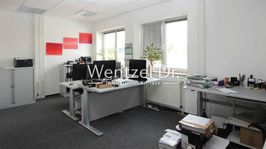 Schickes Büro mit guter Ausstattung im Zentrum Wittenburgs ! - Büroseite