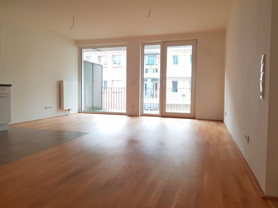 Helle Neubauwohnung mit moderner Ausstattung - Wohnzimmer