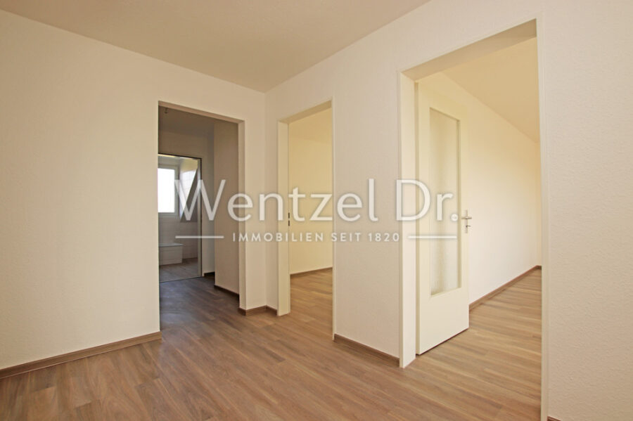 Moderne 3-Zimmer-Wohnung mit großzügigem Balkon – Ihr neues Zuhause zum Wohlfühlen in bester Lage - Diele