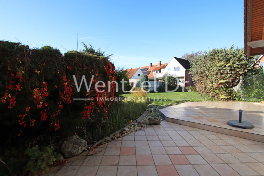 Traumhaftes Einfamilienhaus mit Meerblick und großzügigem Grundstück in bester Lage von Sierksdorf - Terrasse