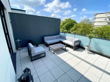 Moderne Wohnung mit großzügiger Dachterrasse, 22419 Hamburg, Etagenwohnung