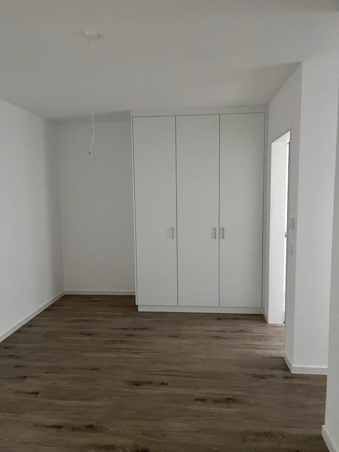 Schöne 2 Zimmer Etagenwohnung im Herzen von Glinde! - Flur