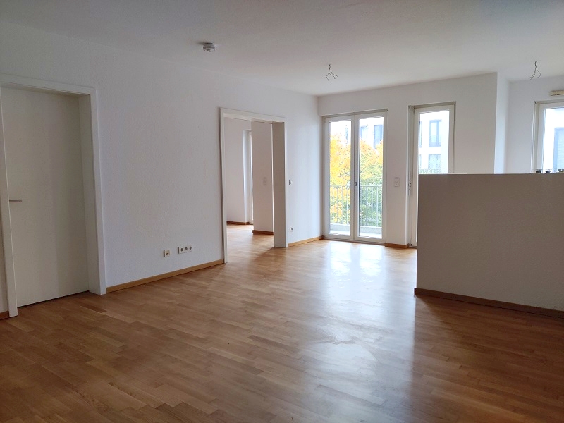 Gemütliche 2 Zimmerwohnung mit Balkon - Wohnbereich