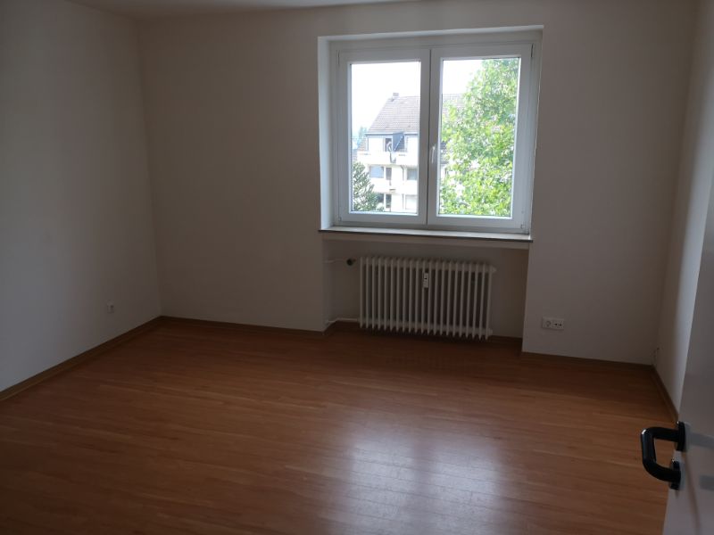 Helle 3 Zimmer Wohnung in ruhiger Seitenstraße - Zimmer2