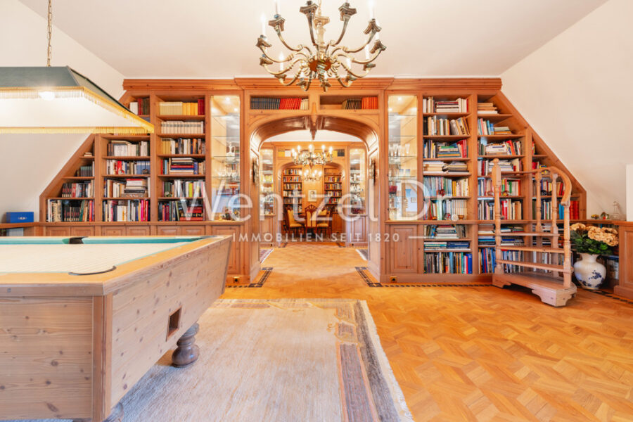 PROVISIONSFREI für Käufer – Traumhafter Resthof in Elbnähe - großzügige Bibliothek