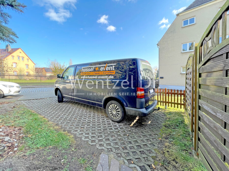 Attraktive 4-Zimmer-Wohnung mit Garten und Stellplatz – Ruhiges Wohnen in Elsteraue - Stellplatz