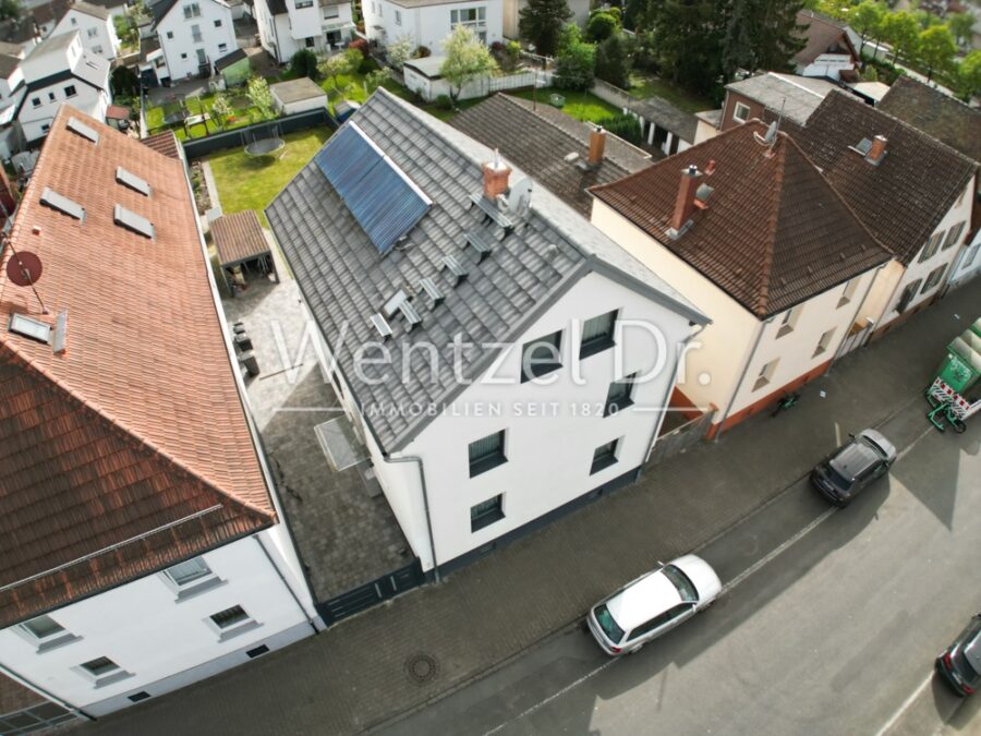 Preisreduktion: Saniertes Einfamilienhaus auf großzügigem Grundstück in DA-Wixhausen zu verkaufen! - Hausansicht