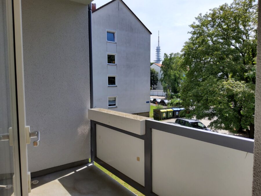 Gutgeschnittene 3 Zimmerwohnung - Beispiel Balkon