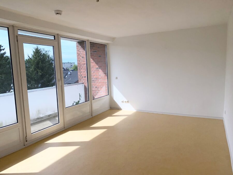 Gemütliche Pärchenwohnung mit Balkon in Schenefeld - Wohnzimmer Beispielfoto