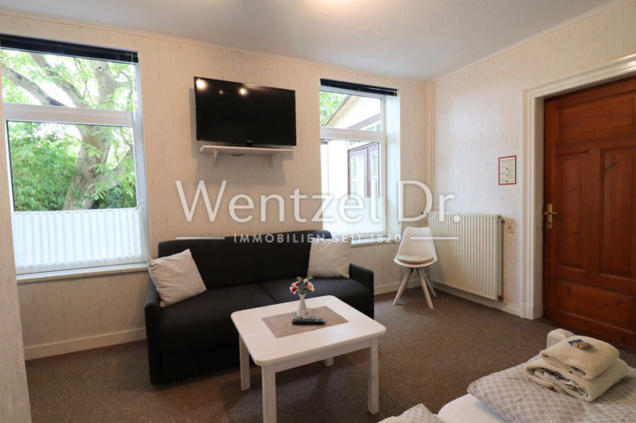 Ferienpension mit viel Platz und Potenzial auf einem großem Grundstück in Ostseenähe - Zimmer 1