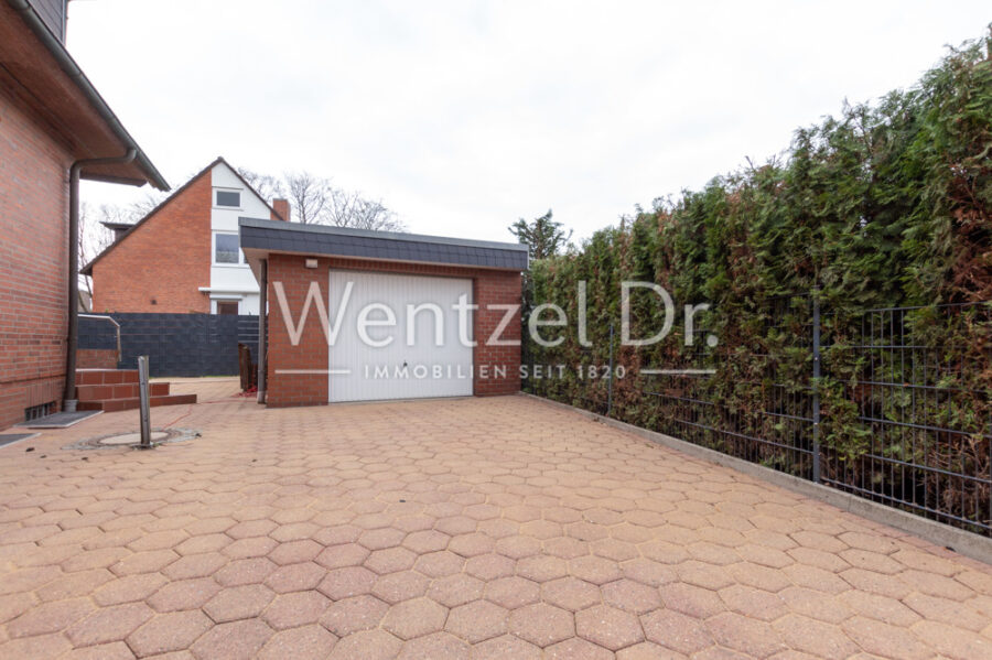 Provisionsfrei für Käufer - Ein Haus mit vielen Möglichkeiten in zentraler Lage von Stade! - Garage