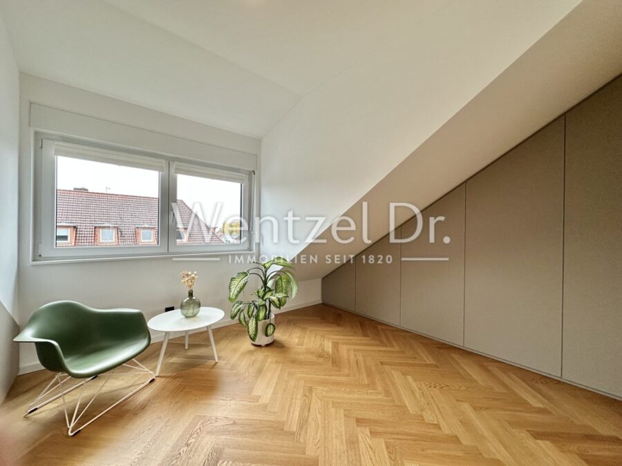 PREISREDUKTION! Höchster Anspruch an Qualität erwartet Sie in dieser Maisonettewohnung in Bessungen! - Ankleidezimmer