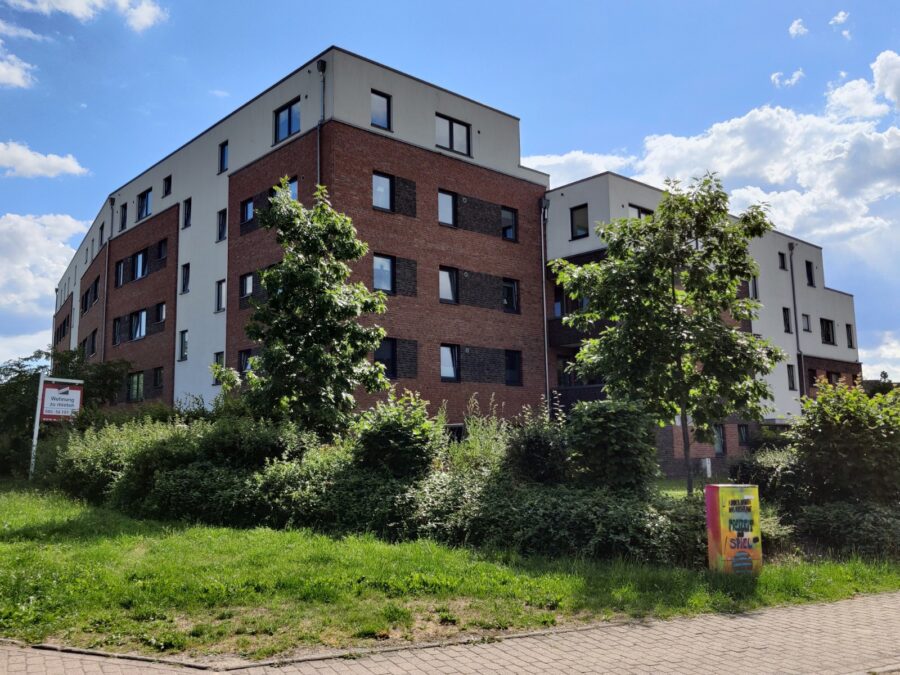 Ideale Erdgeschosswohnung mit Garten für eine kleine Familie! - Außenansicht