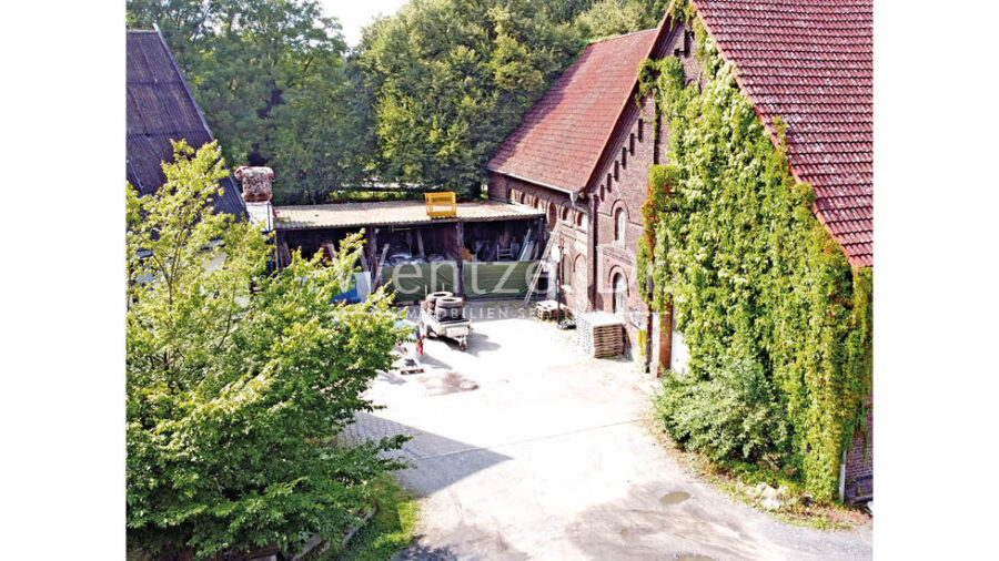 **Gutshof als Anlageobjekt in Bergkamen** - Außenansicht