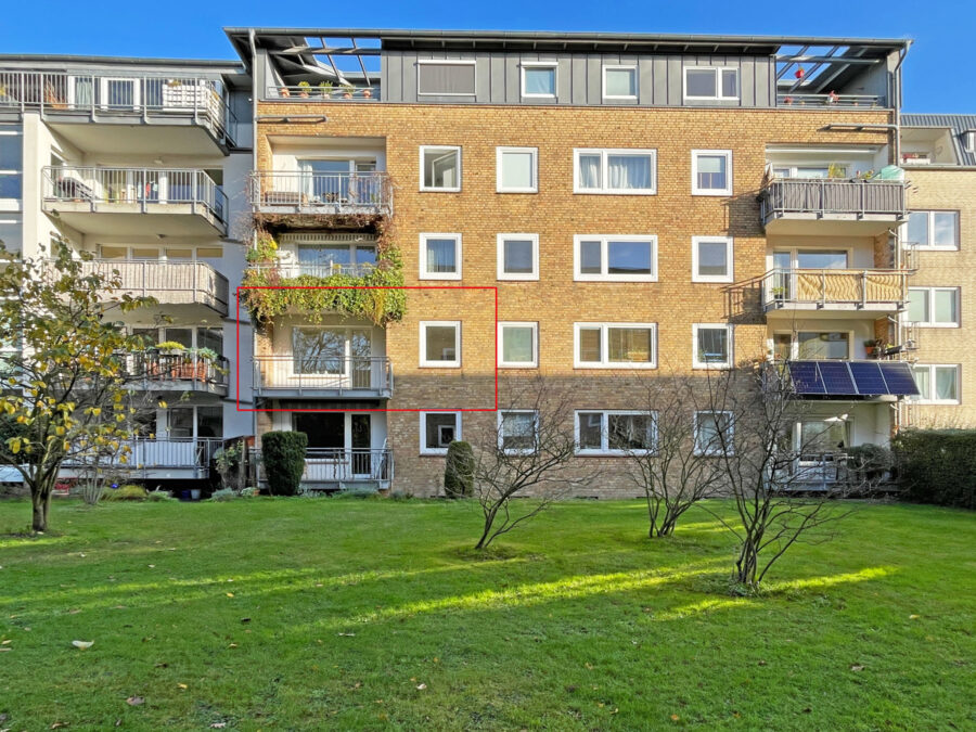 Zentral wohnen! Ideale Wohnung mit Balkon zur Gartenseite! - Außenansicht