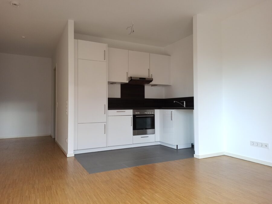 Helle 2-Zimmerwohnung mit Süd-Balkon im Stadtparkquartier - Küche Beispielfoto