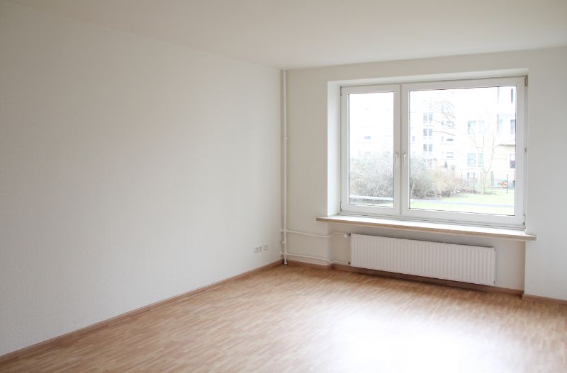 Gemütliche 2 Zimmerwohnung zum Wohlfühlen mit Balkon - Musterbild: Wohnzimmer