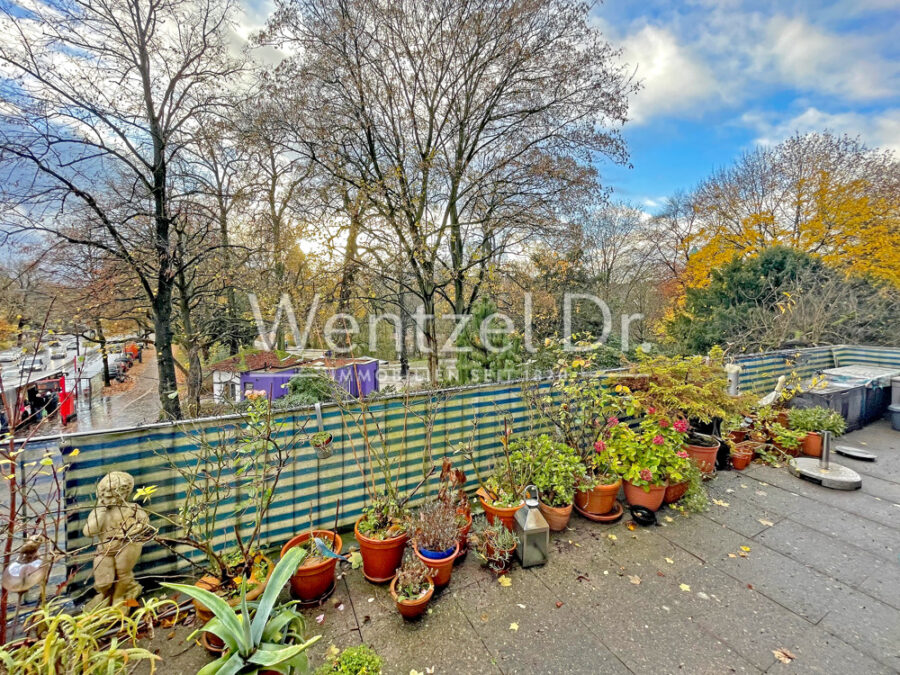 PROVISIONSFREI für Käufer - Vermietete 5-Zi.-Eigentumswohnung mit großer Dachterrasse in Eimsbüttel - Dachterrasse