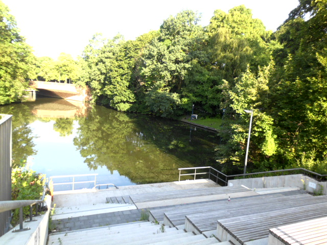Geräumige Neubauwohnung direkt am Barmbeker Stichkanal - Kanal