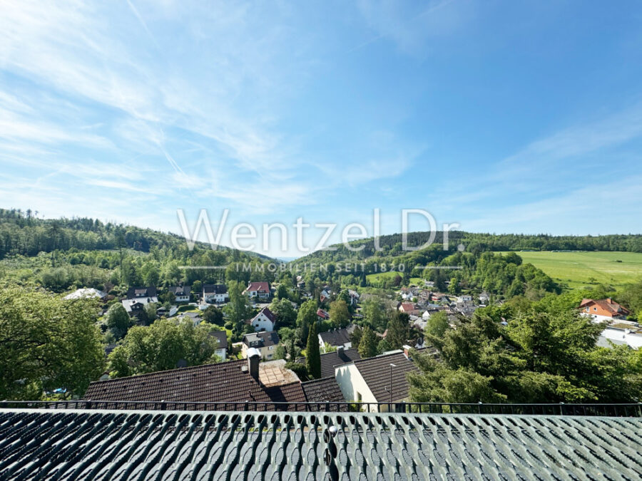 Traumzuhause mit sensationellem Panoramablick zu verkaufen - Ausblick aus DG