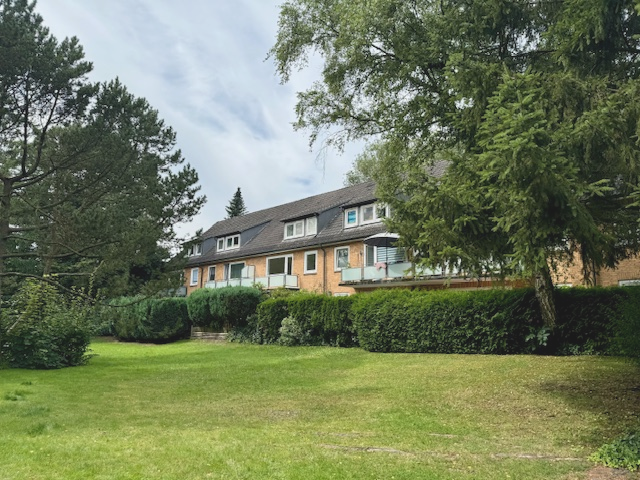 Schöne Wohnung mit Balkon in ruhiger Lage - Aussenansicht