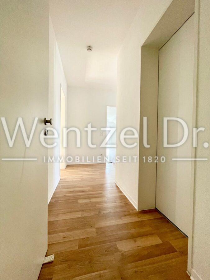 Tolle Eigentumswohnungen in beliebter und ruhige Vorortlage in Wiesbaden-Bierstadt - Flur
