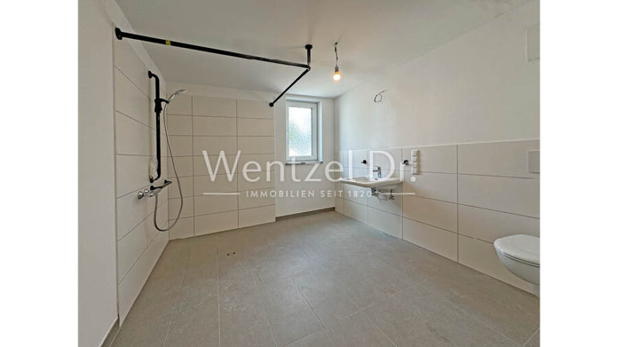 Hochwertige, seniorengerechte Neubauwohnung in Hombruch - 2 Zimmer - ca. 120m² - Badezimmer