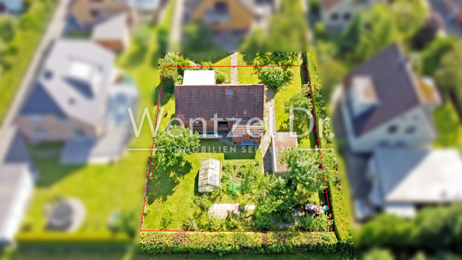 PROVISIONSFREI für Käufer – Pfeifenstielgrundstück in ruhiger Wohnstraße von Neuschönningstedt - Grundstücksansicht