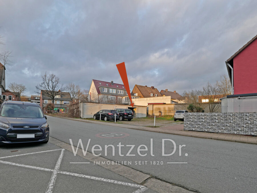 PROVISIONSFREI FÜR KÄUFER! Charmantes Reihenmittelhaus in zentraler Lage in Altheikendorf - Garage