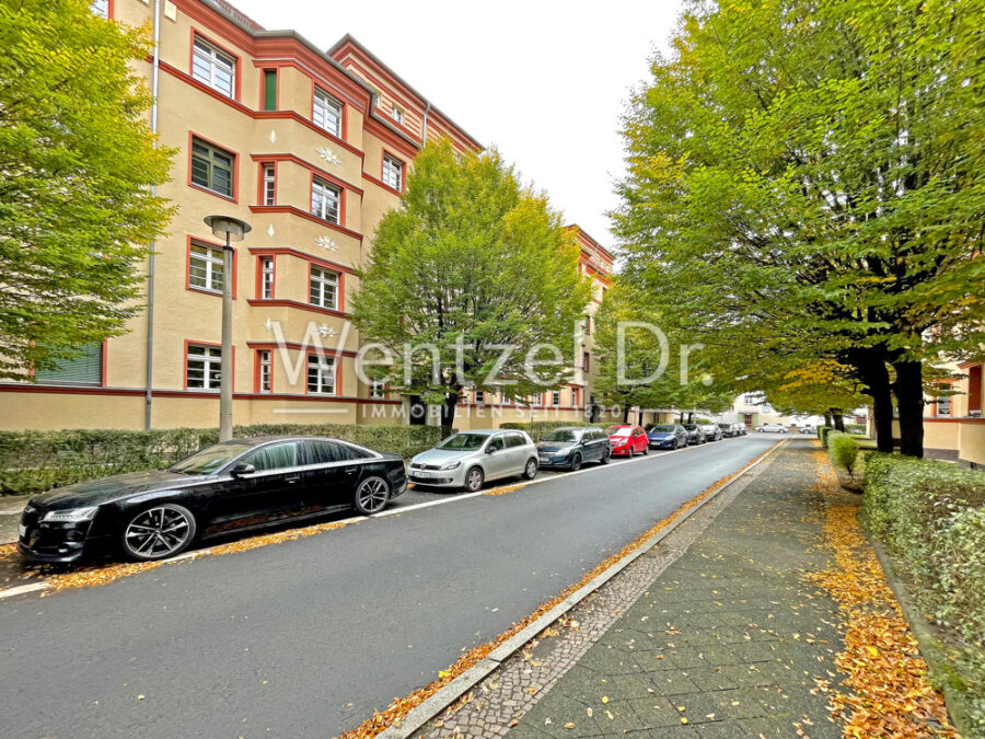 Familientraum! Sanierte 3-Zimmer-Wohnung im sanierten Altbau, nördlich der Innenstadt - Außenansicht