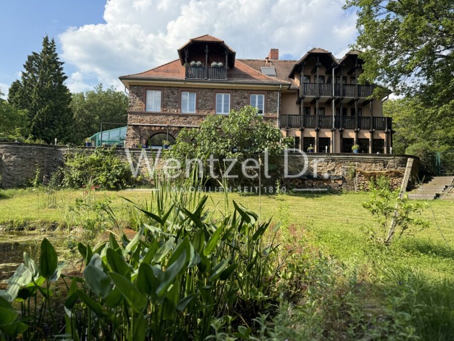 In den heutigen Zeiten braucht man einen Ort für Rückzug und Erholung - diesen finden Sie hier! - Hausansicht