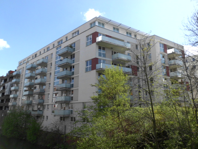 Lichtdurchflutete Single- oder Pärchenwohnung mit toller Dachterrasse - Außenansicht