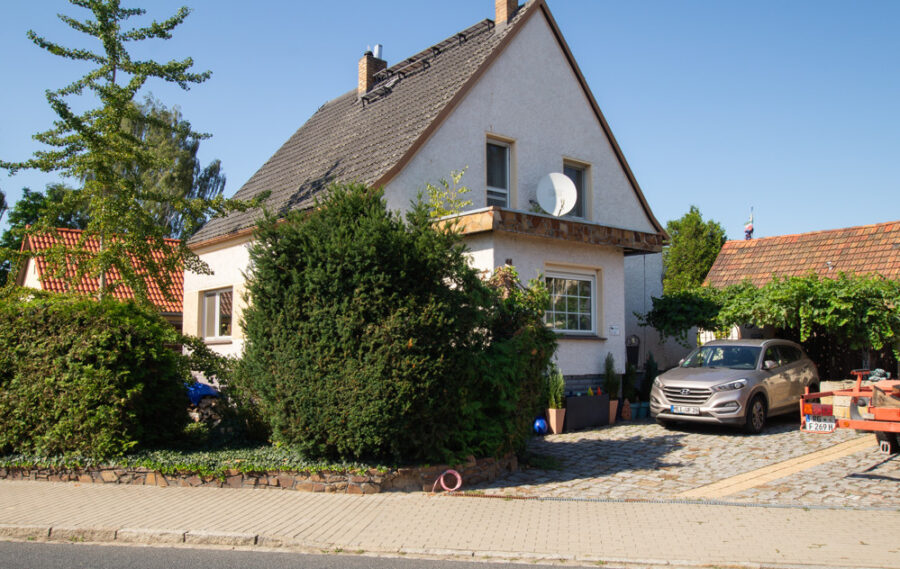 Tolles Einfamilienhaus mit herrlichem Garten in Nünchritz - Bild