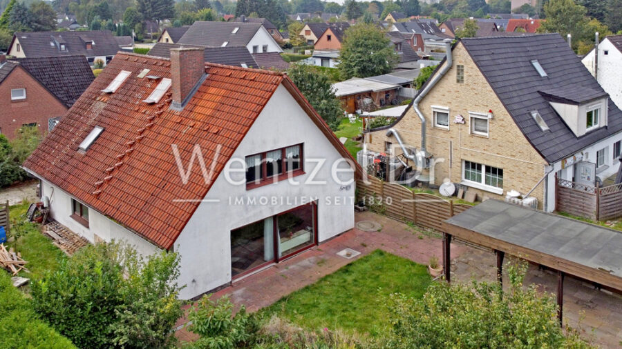 PROVISIONSFREI für Käufer – Einfamilienhaus mit viel Platz auf schönem Erbbaurechtsgrundstück - Außenansicht