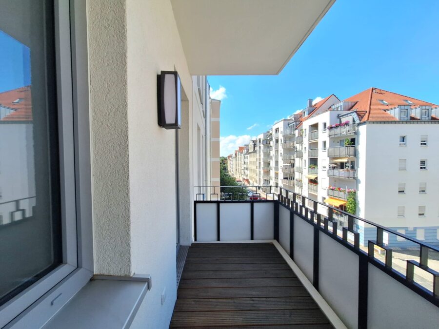 Schöner Balkon und kurze Wege: 2-Raum-Wohnung mit Top-Anbindung - gemütlicher Balkon