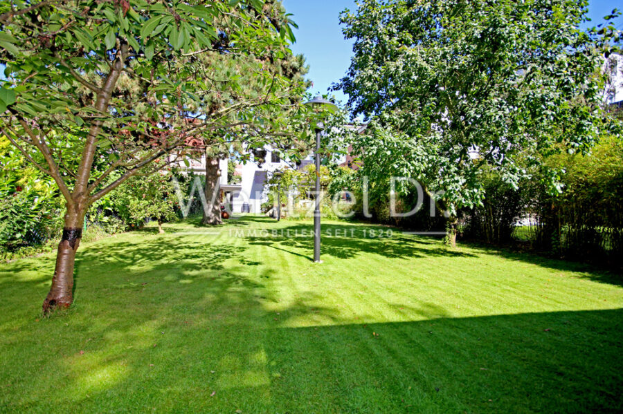 PROVISIONSFREI für Käufer – Stadthaus im Jugendstil mit großem und blickdichtem Garten - Garten