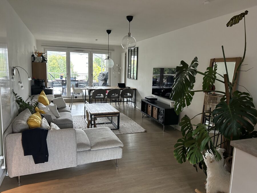 2 Zimmerwohnung mit Dachterrasse - Wohnzimmer